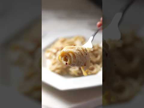 vegan fettuccine alfredo 