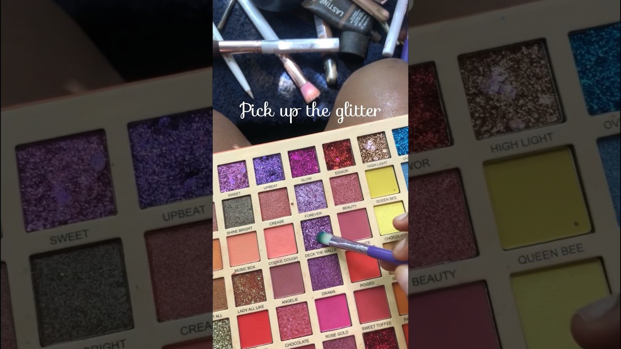 How to apply glitter eyeshadow✨