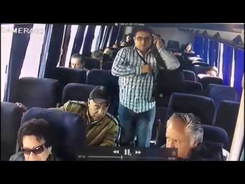 ASÍ ASALTAN LOS AUTOBUSES SOBRE IGNACIO ZARAGOZA