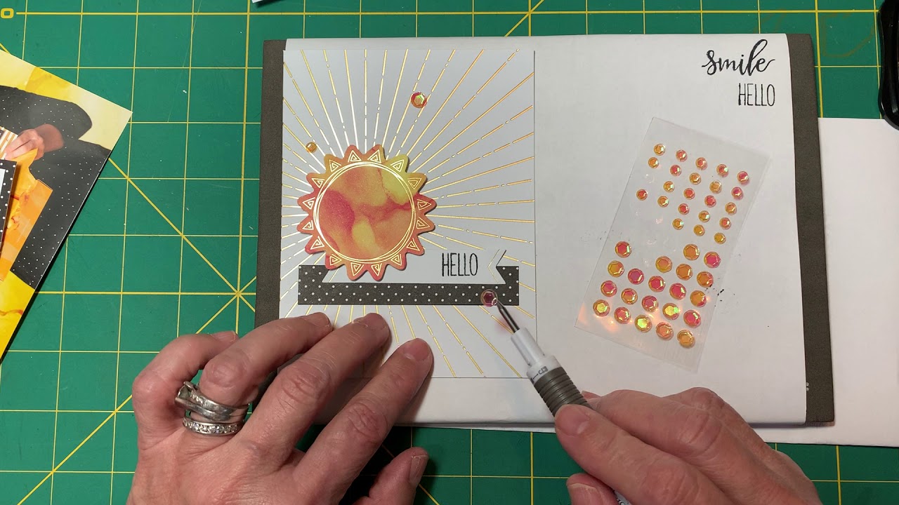 Paper Pumpkin 2020 Box of Sunshine, 6 cards, Mini Box, Bookmarks and goodies!