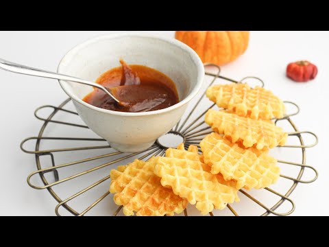 Pumpkin Pie With Caramel Sauce