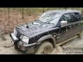 Off-Road. Mitsubishi L200 vs L200 vs Mazda.