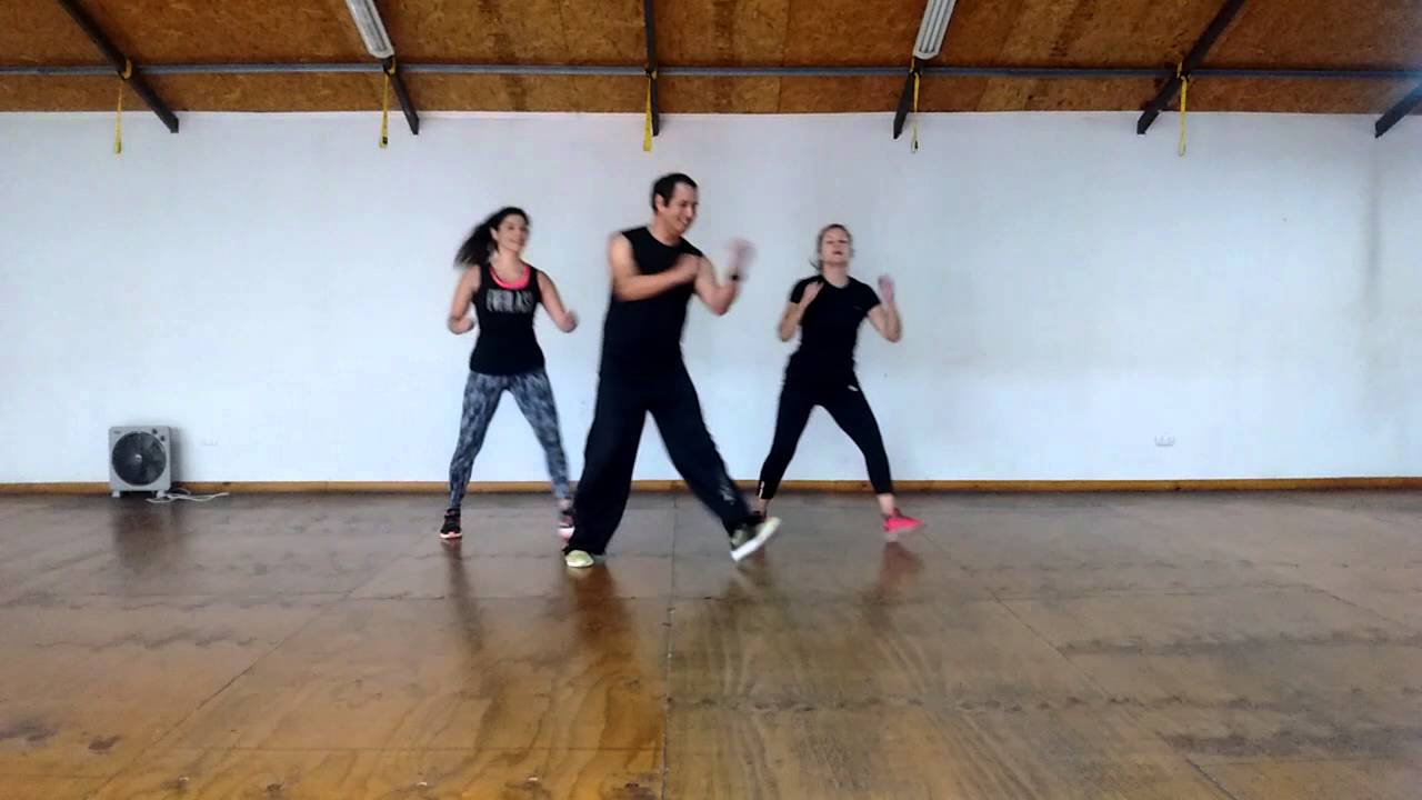Como  enseñar  aerobics  coreografiado  basico *Workoout Cardio  Simple