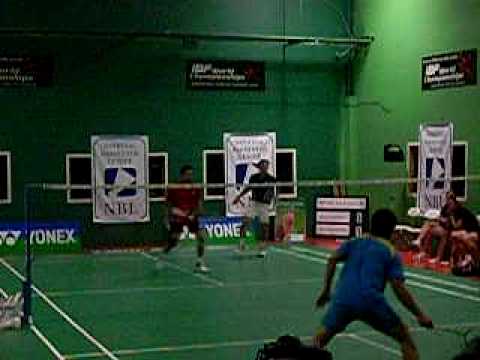 Taufik Hidayat Playing Doubles For The First Time!...
