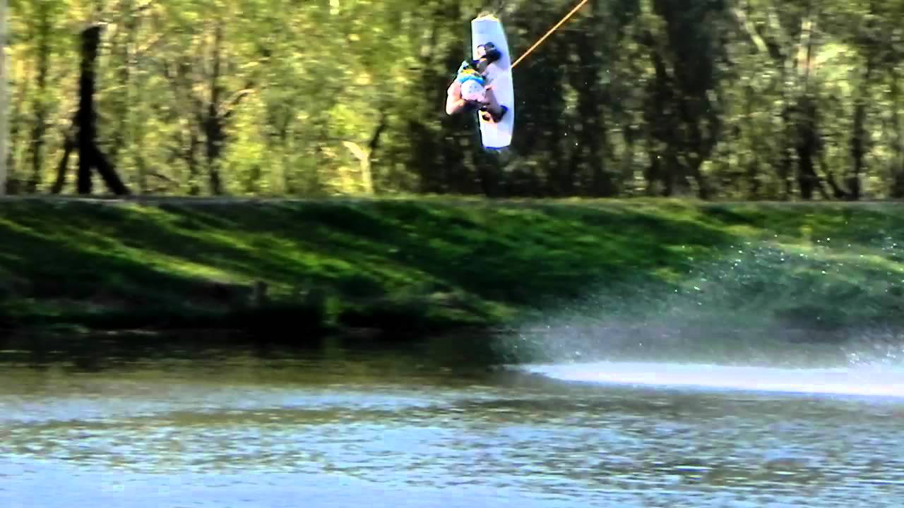 Cable Wakeboard | Double S-Bend to Blind (Mike Burt)