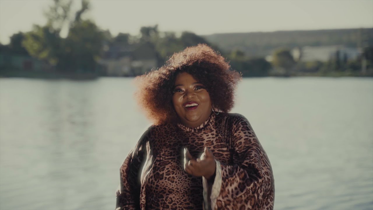 Winnie Khumalo - Loluthando (Official Music Video)