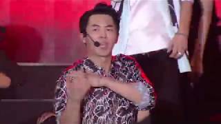 SHINHWA 20週年201810首爾歌單- YouTube