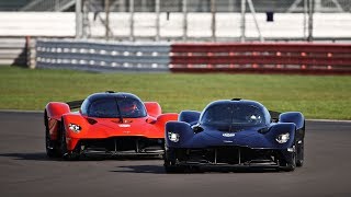 フェルスタッペン&アルボンがハイパーカー『アストンマーティン・ヴァルキリー』を初ドライブ!