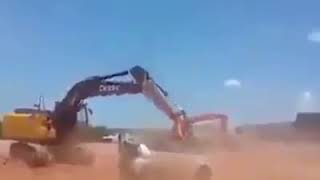 Gara2 gaji tak di bayar operator mengamuk