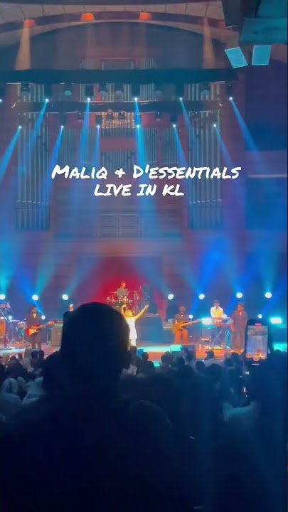 Maliq & D'essentials Live at DFP, KL Okt 2022.