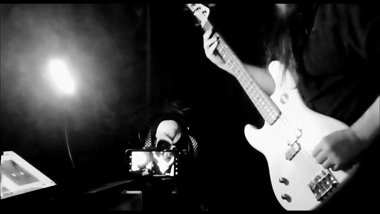 ZZ Top Stages / I Need You Tonight Bass guitar (demo) YouTube