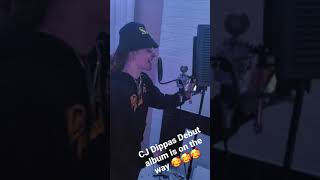 CJ Dippa - Rapping organic in studio