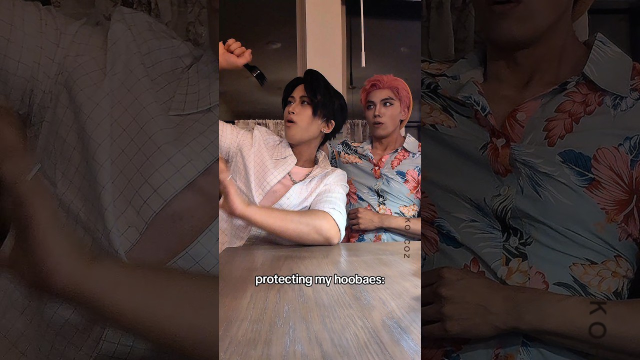 gotta look out for my members 😏🫰🏼 #kpopdemonhunters #jinu #abby #cosplay #sajaboys #aeao