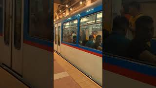 How To Ride On Mrt In Manila  My First Time In Mrt