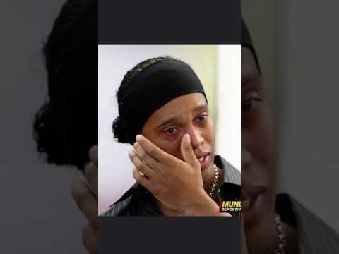 سبب اعتزال الساحر رونالدينيو