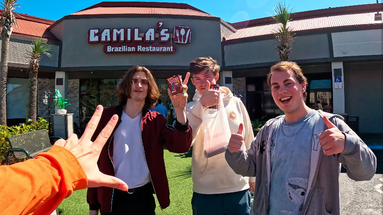 ИНОСТРАНЦЫ ВПЕРВЫЕ ПОПРОБОВАЛИ БРАЗИЛЬСКУЮ ЕДУ В США