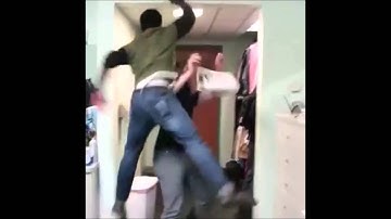 WHEN YOU WORLDSTAR SOMEBODY FOR THE CLIP!