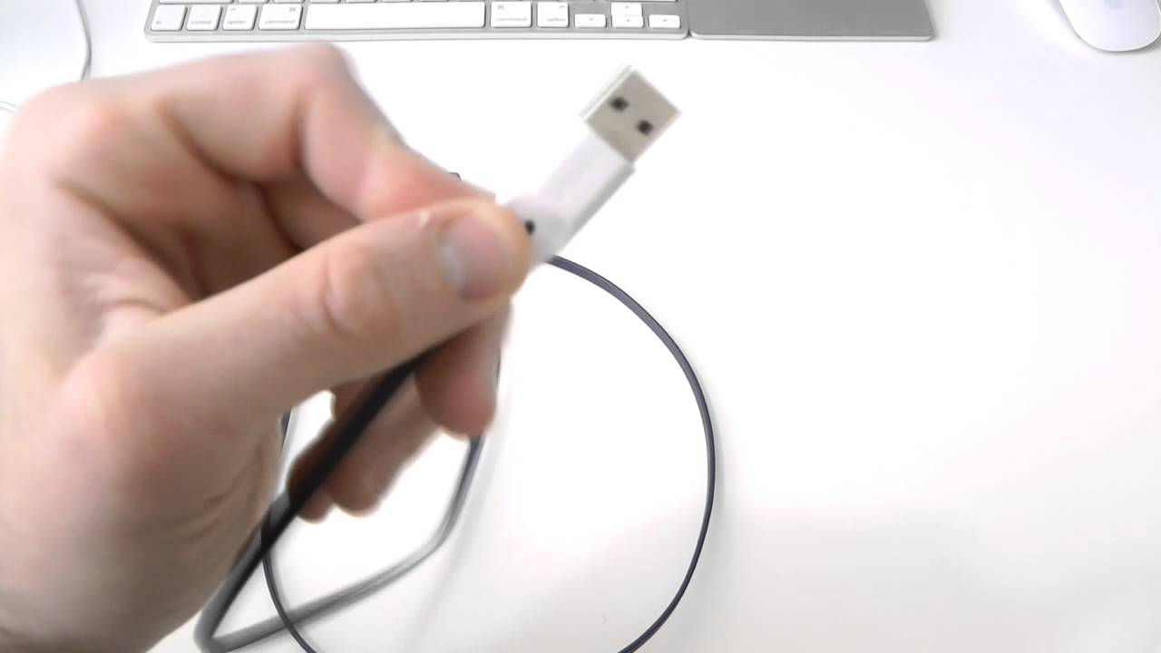 Elago Tangle Free USB to Lightning Charger iPhone Revew