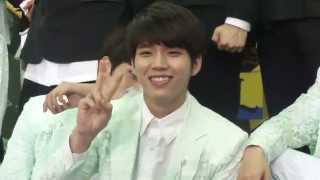 [INFINI7Ebr] 140606 KBS Music Bank in Brazil (Press Conference) - INFINITE Woohyun Focus