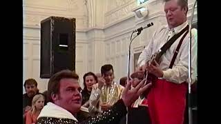 Hubbas - Blue Suede Shoes