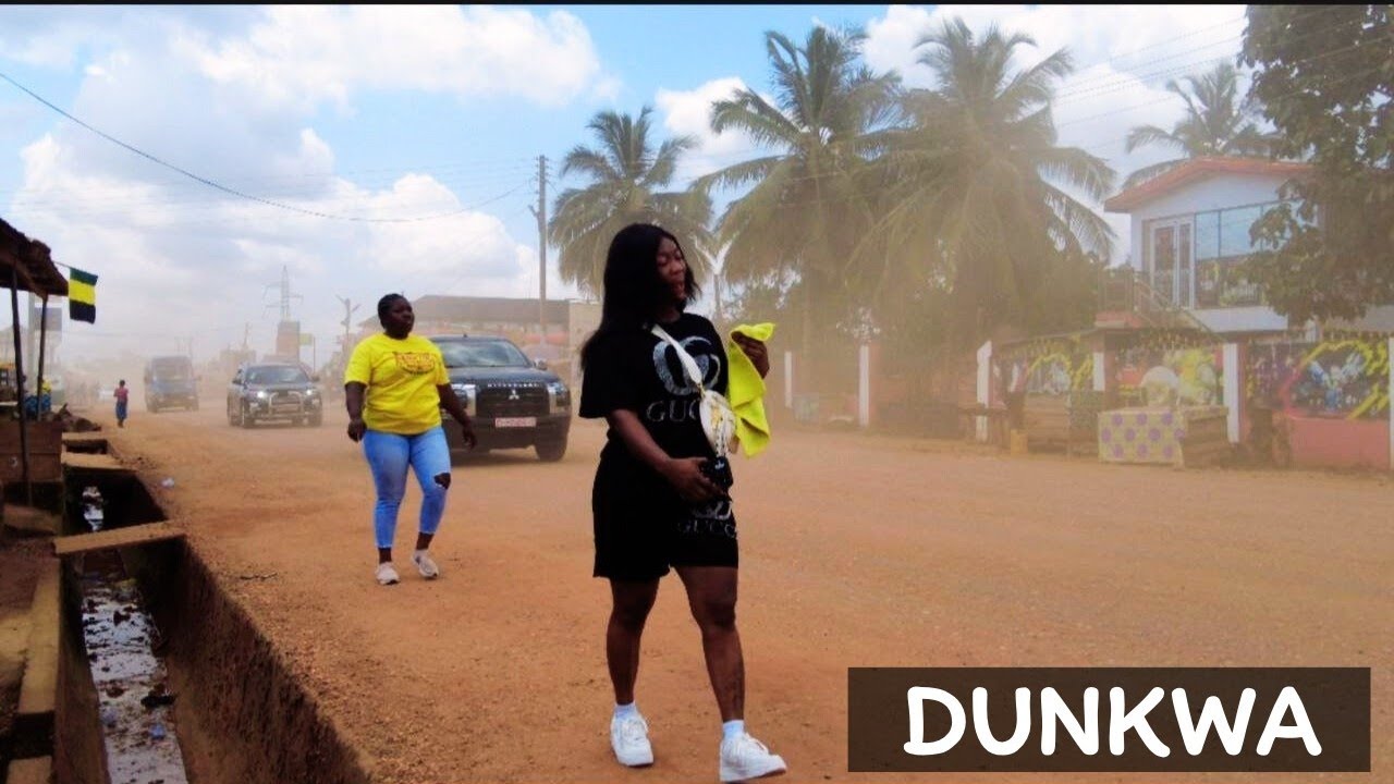 Real Life in Ghana 🇬🇭 | Walking Through Dunkwa Local Community