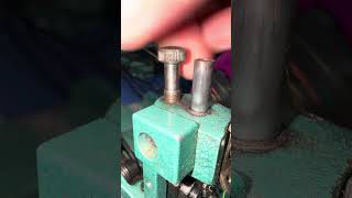 Como regular o calcador da Overlock chinesinha #dicadecostura