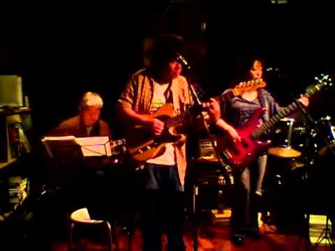 MUMON BAND LIVE 20110622-12moonlightmoonbeach.mp4