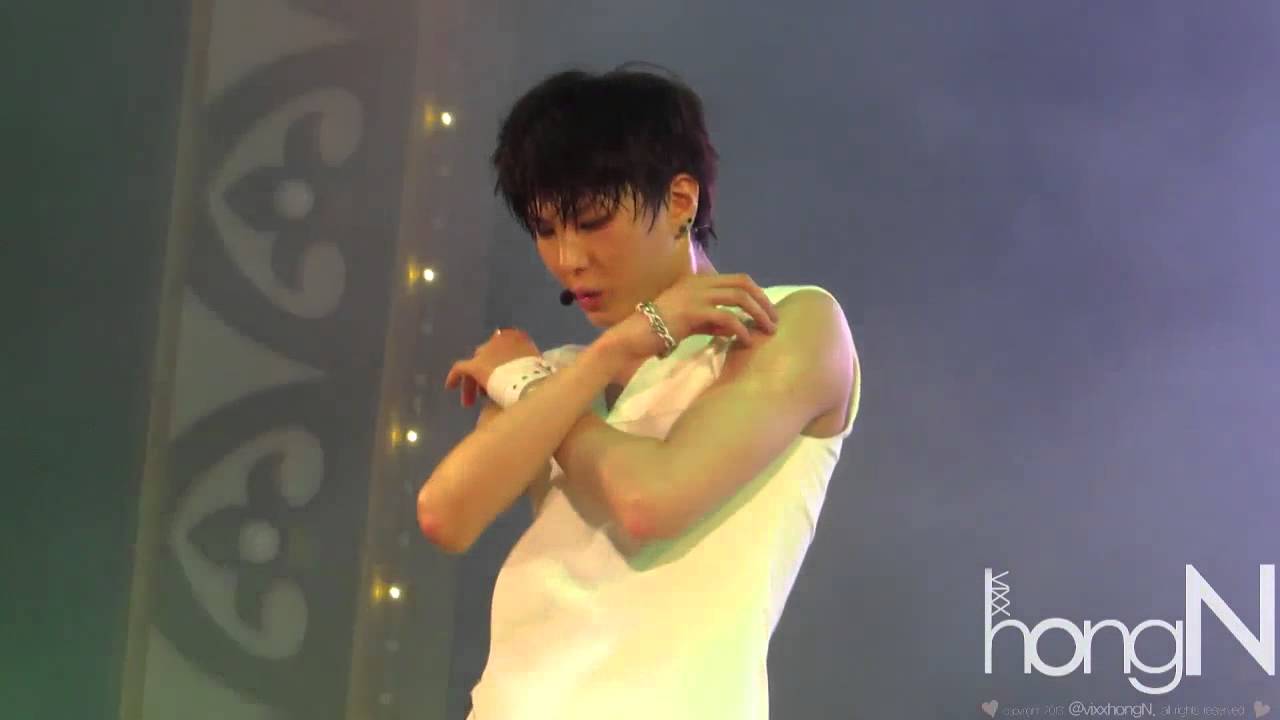 [직캠] 130617 롯데월드 vixx 레오 다칠준비가 돼있어