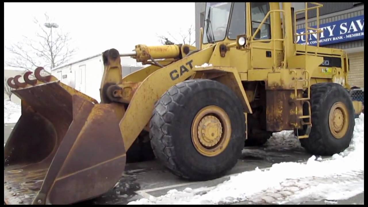 Cat 966D walk around