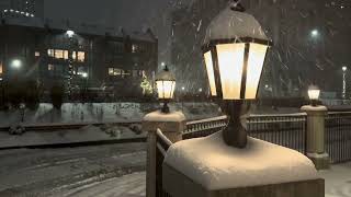 Winter storm brings heavy snow to downtown Cincinnati, Ohio