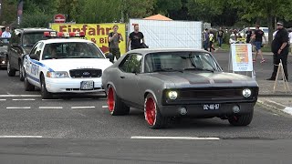 : Classic US & Muscle Cars leaving a Car Show in Grefrath-Cuda, Bel Air, Chevelle, Roadrunner,Hot Rods