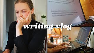 #nanowrimo is almost over but here's a writing vlog anyway