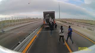 Calais imigranci atak na ciężarówki 22.09.2019