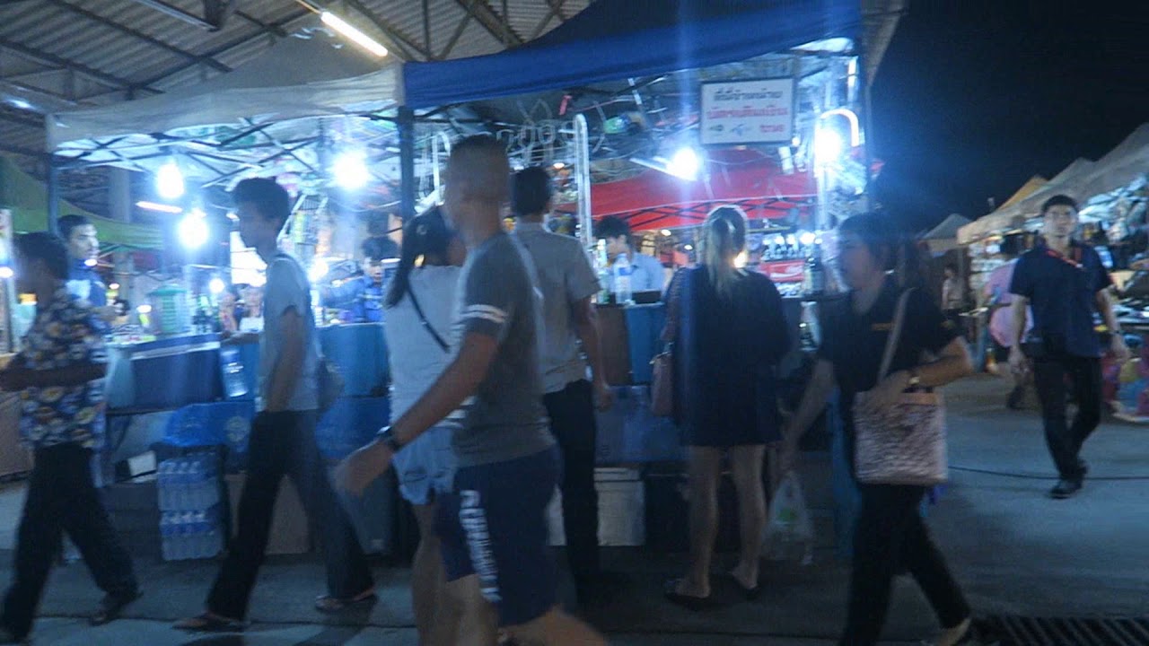 Talat Rot Fai Srinakarin | Bangkok Beyond