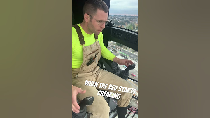 #funnyshorts #construction #towercrane #cranelife #machinery #concrete #operator #builder #crane