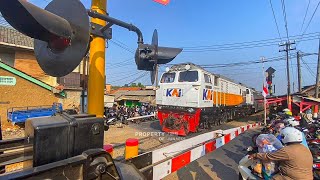 TRACK MENANJAK !! Perlintasan Kereta Api JPL 194 Cikuya Cicalengka Kabupaten Bandung, Jawa Barat 