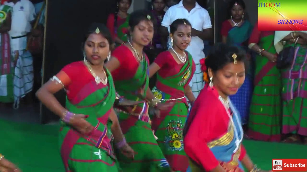 Santali dance in nagpuri song - YouTube