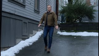 Resident Alien - Harry's Funny Walk - Alan Tudyk
