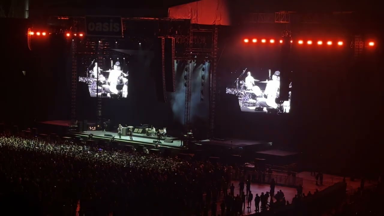 Cage The Elephant - Cigarette Daydreams & Come A Little Closer Live Rose Bowl Los Angeles CA 2025 HD