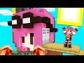 BIG REGINA REAGISCE ALLA STATUA NELLA BIG VANILLA SU MINECRAFT!!