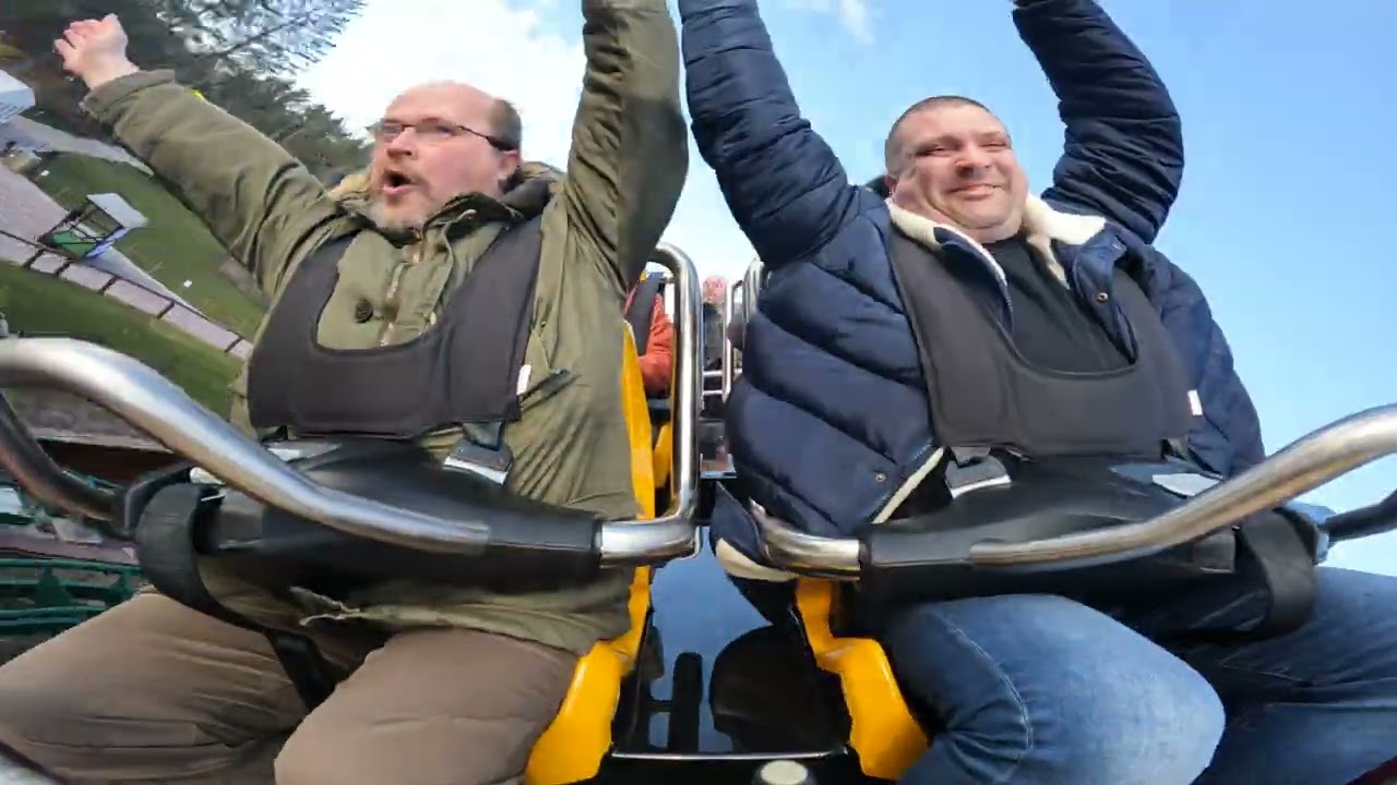 Første tur i Fønix i Fårup Sommerland