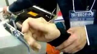 2007国際ロボット展　リアルすぎる手