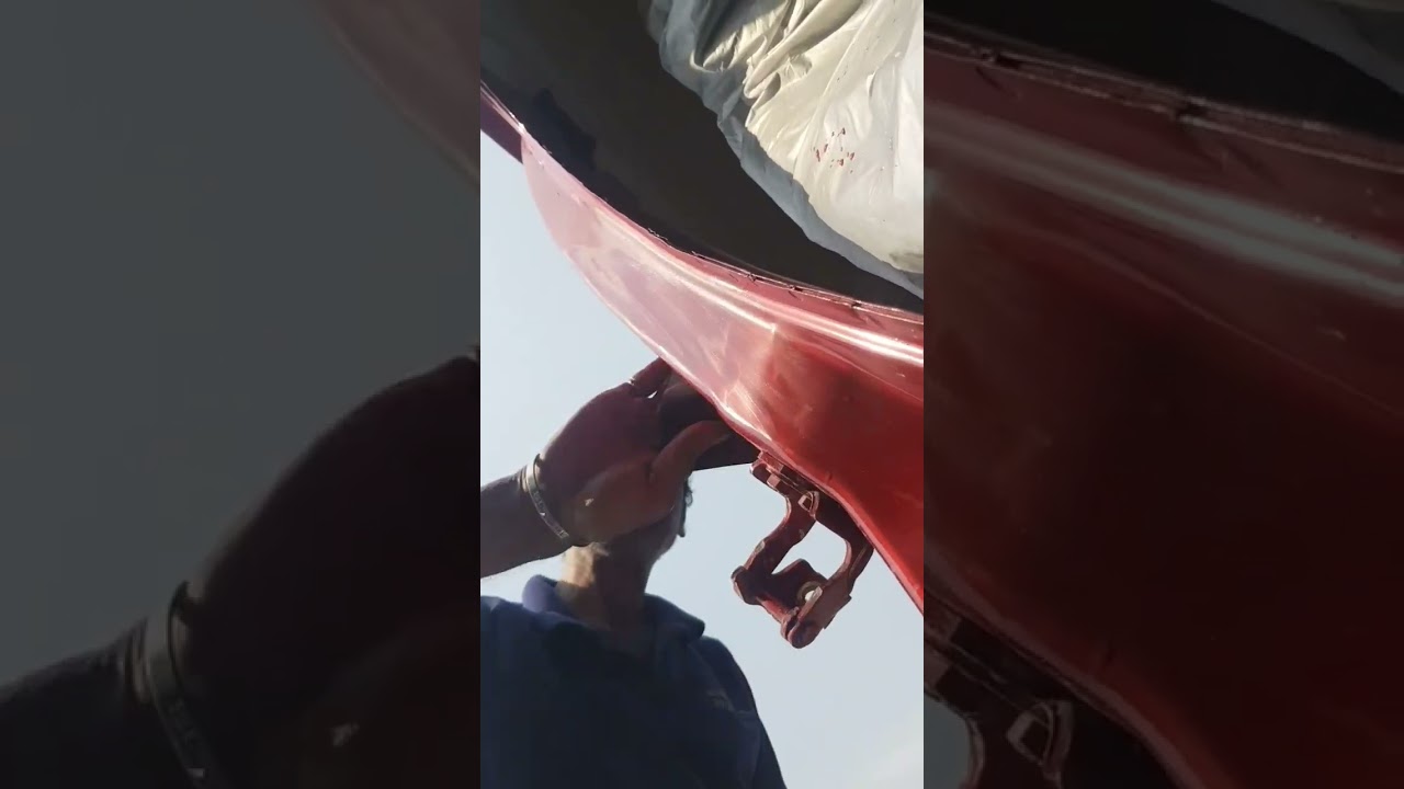 Watch This Amazing Renault Kiger Transformation: Full Body Painting by Mantri Motors  