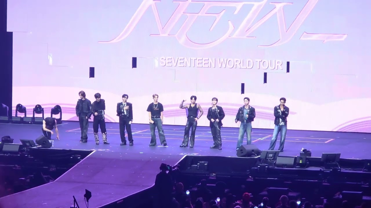 SEVENTEEN セブチ  2025 SEVENTEEN Caratland 2025 Image Picket | Official SEVENTEEN Merch