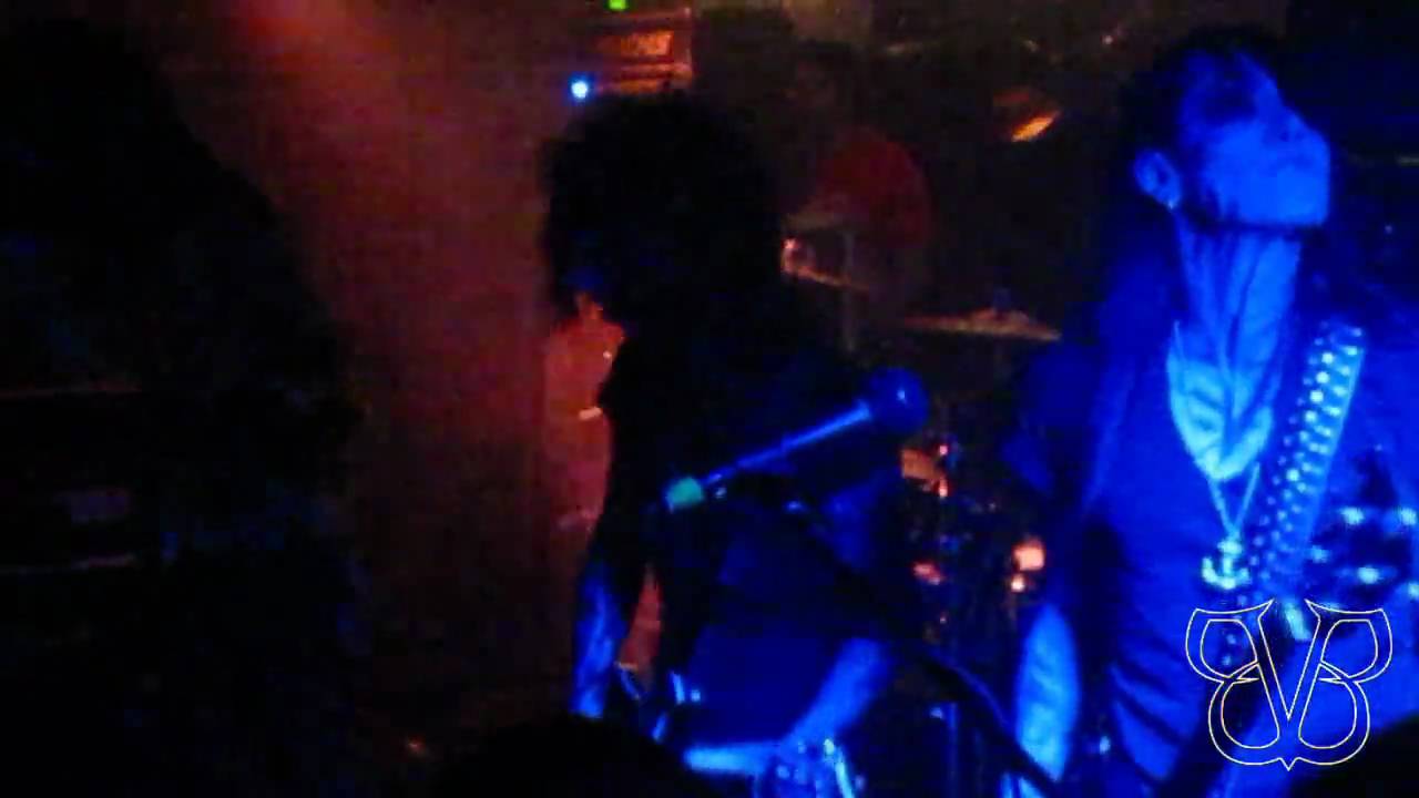 We Sticth These Wounds by Black Veil Brides Live [HD]