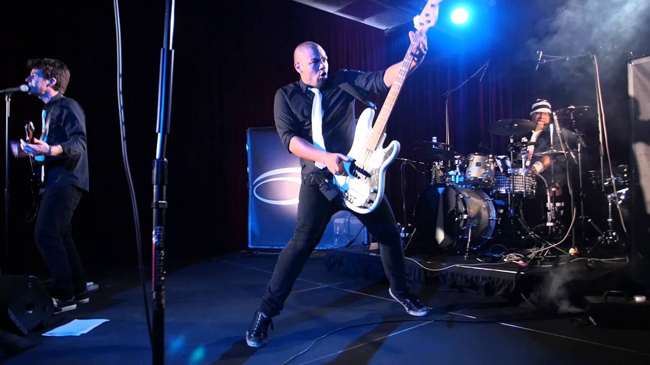 Olio - The Other Super Bowl Halftime Show (4K)