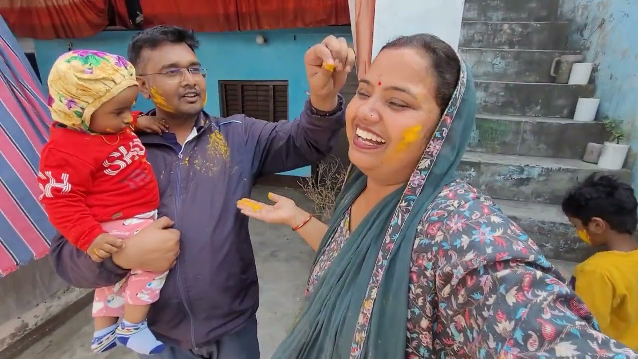 पुरे कुनबे के साथ मिलकर खेली होली 😃 #Ravipalfamily