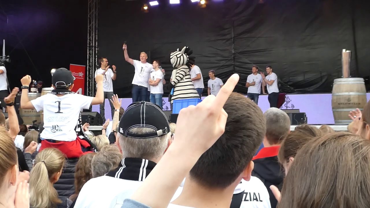 THW Kiel: 2 Spieler und 1 Pokal gehen auf Reisen