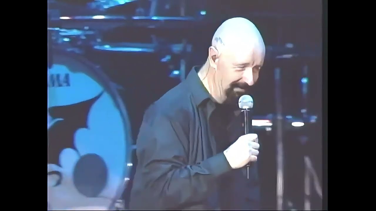 Black Sabbath w/Rob Halford - Black Sabbath (Live in Camden 2004