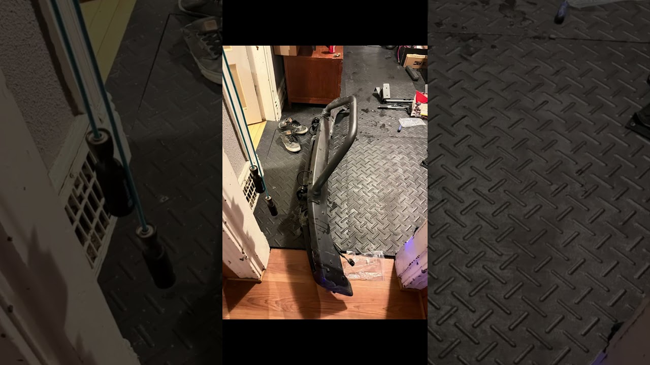 I got a winch for the Bronco 